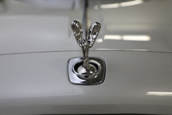 Used 2017 Rolls-Royce Ghost for sale $229,900 at Rolls-Royce Motor Cars Greenwich in Greenwich CT 06830 28