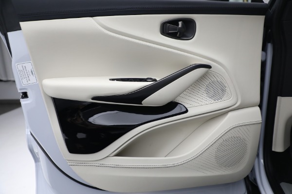 New 2022 Aston Martin DBX for sale $234,596 at Rolls-Royce Motor Cars Greenwich in Greenwich CT 06830 15