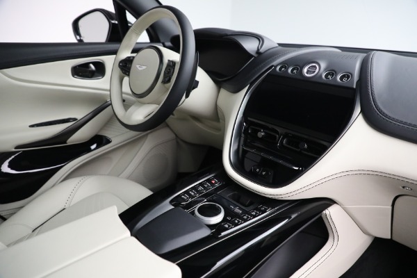 New 2022 Aston Martin DBX for sale $234,596 at Rolls-Royce Motor Cars Greenwich in Greenwich CT 06830 21