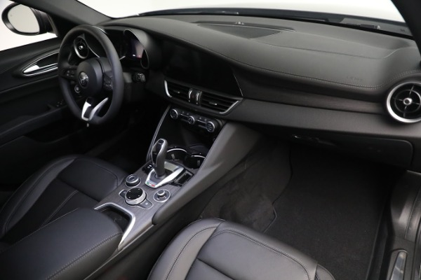 New 2022 Alfa Romeo Giulia Ti for sale Sold at Rolls-Royce Motor Cars Greenwich in Greenwich CT 06830 21
