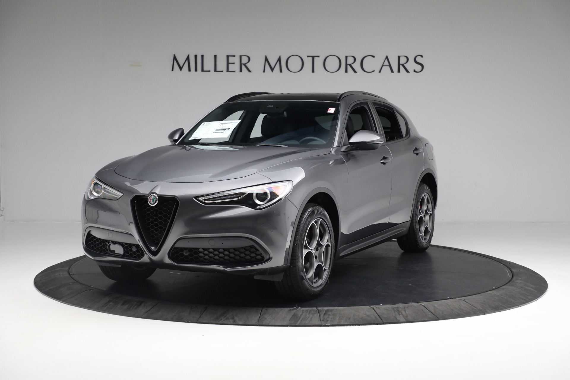 New 2022 Alfa Romeo Stelvio Sprint for sale Sold at Rolls-Royce Motor Cars Greenwich in Greenwich CT 06830 1