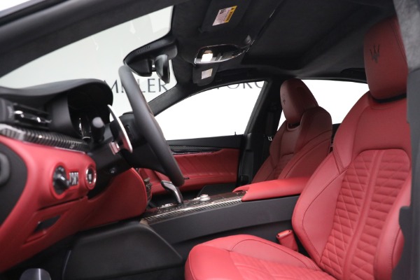 New 2022 Maserati Quattroporte Modena Q4 for sale Sold at Rolls-Royce Motor Cars Greenwich in Greenwich CT 06830 14