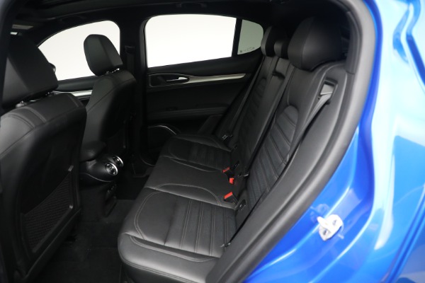 Used 2022 Alfa Romeo Stelvio Veloce for sale $32,900 at Rolls-Royce Motor Cars Greenwich in Greenwich CT 06830 17