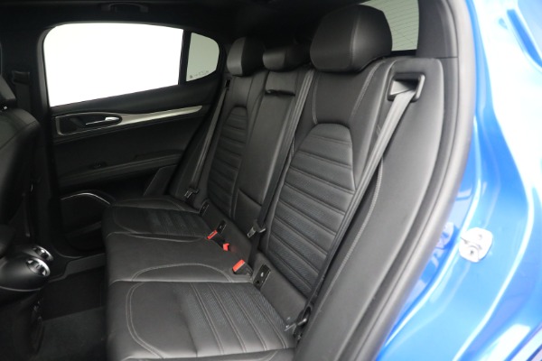 Used 2022 Alfa Romeo Stelvio Veloce for sale $32,900 at Rolls-Royce Motor Cars Greenwich in Greenwich CT 06830 18
