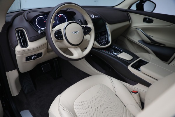 Used 2022 Aston Martin DBX for sale $105,900 at Rolls-Royce Motor Cars Greenwich in Greenwich CT 06830 14
