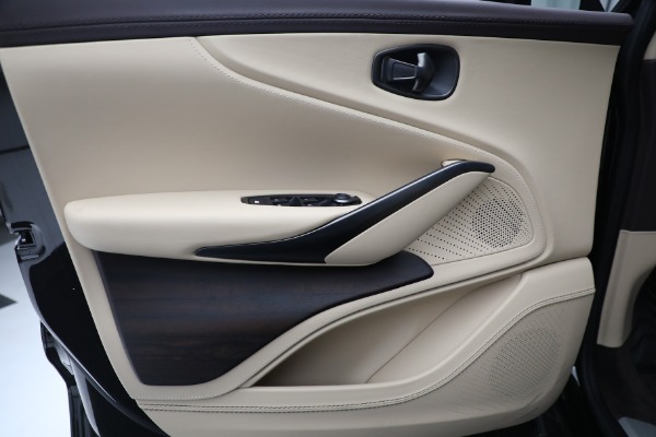 Used 2022 Aston Martin DBX for sale $105,900 at Rolls-Royce Motor Cars Greenwich in Greenwich CT 06830 16