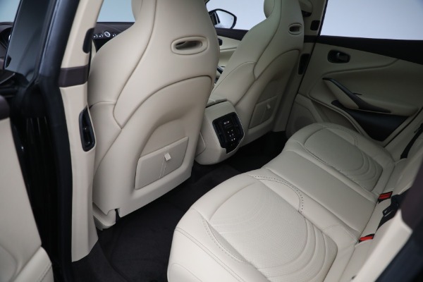 Used 2022 Aston Martin DBX for sale $105,900 at Rolls-Royce Motor Cars Greenwich in Greenwich CT 06830 18