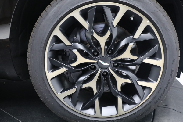 Used 2022 Aston Martin DBX for sale $105,900 at Rolls-Royce Motor Cars Greenwich in Greenwich CT 06830 24