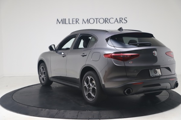 New 2022 Alfa Romeo Stelvio Sprint for sale Sold at Rolls-Royce Motor Cars Greenwich in Greenwich CT 06830 5