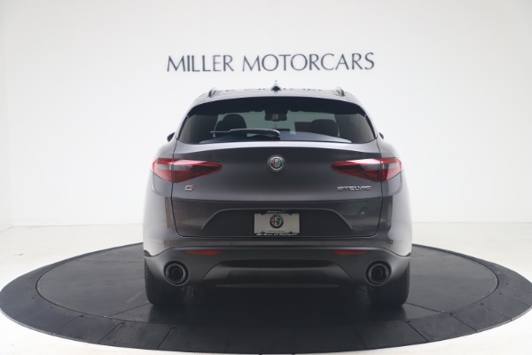 New 2022 Alfa Romeo Stelvio Sprint for sale Sold at Rolls-Royce Motor Cars Greenwich in Greenwich CT 06830 6