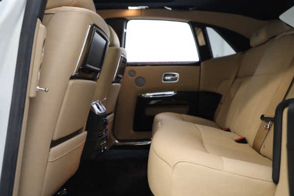 Used 2013 Rolls-Royce Ghost for sale Sold at Rolls-Royce Motor Cars Greenwich in Greenwich CT 06830 18