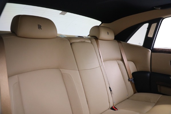 Used 2013 Rolls-Royce Ghost for sale Sold at Rolls-Royce Motor Cars Greenwich in Greenwich CT 06830 26