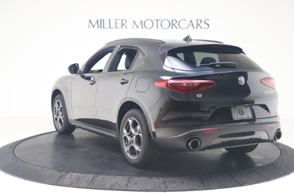 New 2022 Alfa Romeo Stelvio Sprint for sale Sold at Rolls-Royce Motor Cars Greenwich in Greenwich CT 06830 5