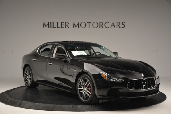 Used 2017 Maserati Ghibli S Q4 - EX Loaner for sale Sold at Rolls-Royce Motor Cars Greenwich in Greenwich CT 06830 4