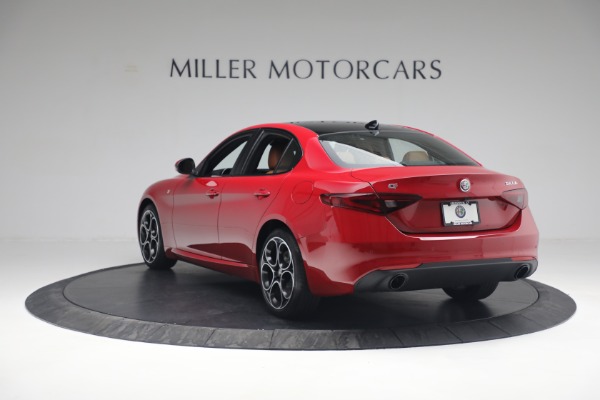 New 2022 Alfa Romeo Giulia Ti for sale Sold at Rolls-Royce Motor Cars Greenwich in Greenwich CT 06830 5