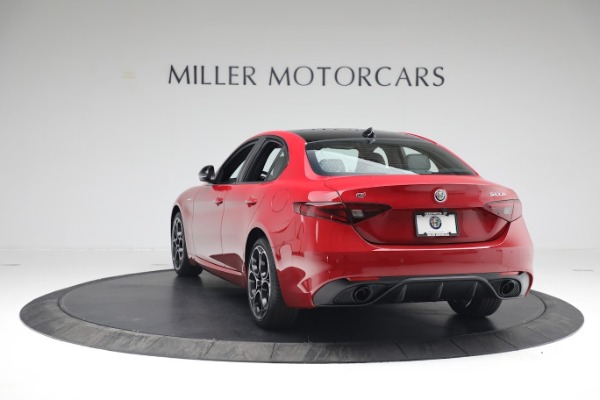 New 2022 Alfa Romeo Giulia Veloce for sale Sold at Rolls-Royce Motor Cars Greenwich in Greenwich CT 06830 5