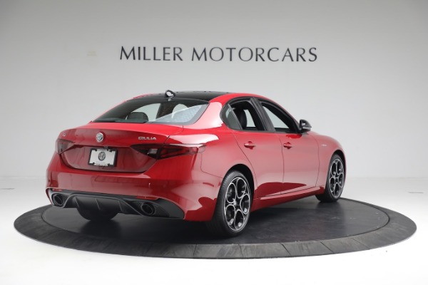 New 2022 Alfa Romeo Giulia Veloce for sale Sold at Rolls-Royce Motor Cars Greenwich in Greenwich CT 06830 7