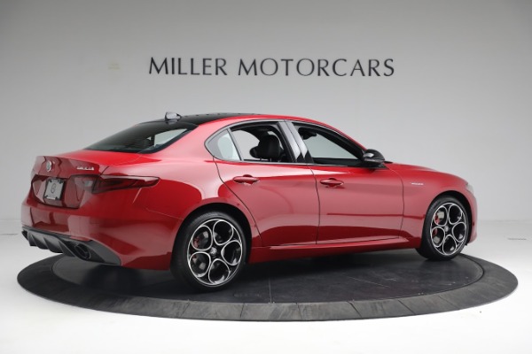 New 2022 Alfa Romeo Giulia Veloce for sale Sold at Rolls-Royce Motor Cars Greenwich in Greenwich CT 06830 8