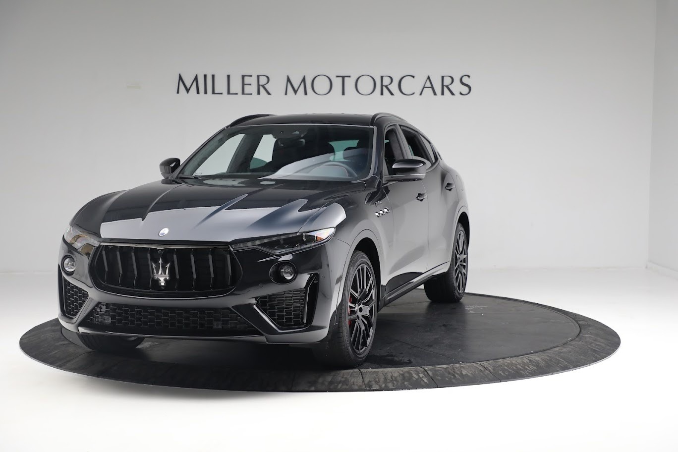 New 2022 Maserati Levante Modena for sale Sold at Rolls-Royce Motor Cars Greenwich in Greenwich CT 06830 1