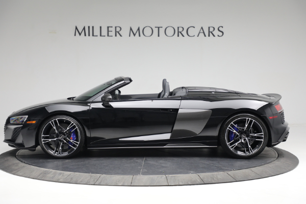 Used 2022 Audi R8 5.2 quattro V10 perform. Spyder for sale Sold at Rolls-Royce Motor Cars Greenwich in Greenwich CT 06830 3