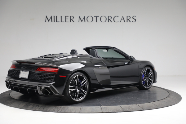 Used 2022 Audi R8 5.2 quattro V10 perform. Spyder for sale Sold at Rolls-Royce Motor Cars Greenwich in Greenwich CT 06830 8