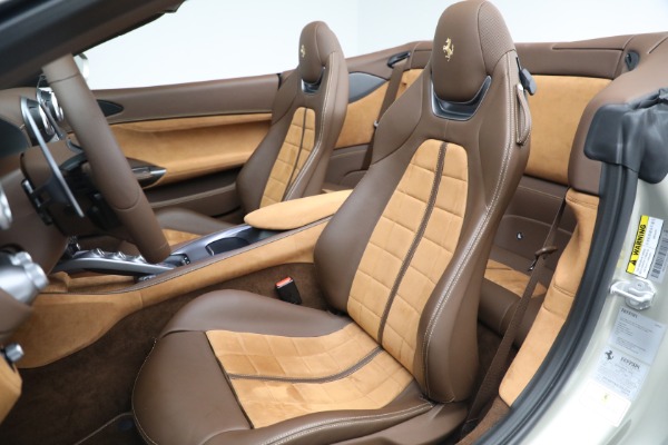Used 2020 Ferrari Portofino for sale Sold at Rolls-Royce Motor Cars Greenwich in Greenwich CT 06830 27