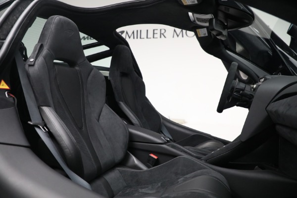 Used 2019 McLaren 720S Performance for sale $291,900 at Rolls-Royce Motor Cars Greenwich in Greenwich CT 06830 22