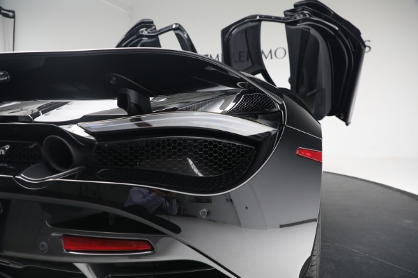 Used 2019 McLaren 720S Performance for sale $291,900 at Rolls-Royce Motor Cars Greenwich in Greenwich CT 06830 28
