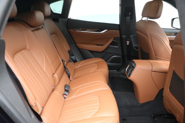 New 2022 Maserati Levante GT for sale Sold at Rolls-Royce Motor Cars Greenwich in Greenwich CT 06830 16