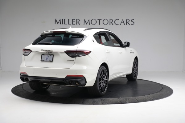 New 2022 Maserati Levante Modena for sale $113,075 at Rolls-Royce Motor Cars Greenwich in Greenwich CT 06830 7