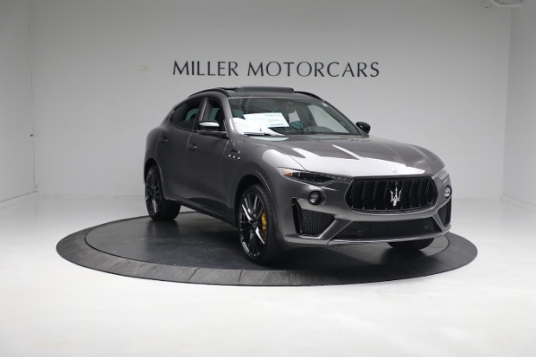 New 2022 Maserati Levante Modena S for sale Sold at Rolls-Royce Motor Cars Greenwich in Greenwich CT 06830 13