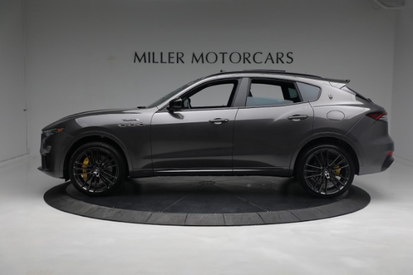 New 2022 Maserati Levante Modena S for sale Sold at Rolls-Royce Motor Cars Greenwich in Greenwich CT 06830 4