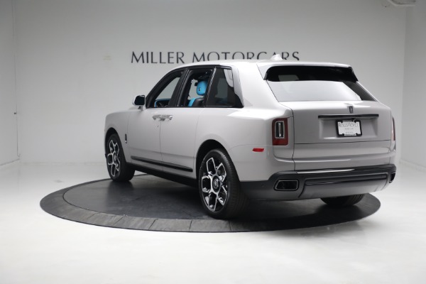 New 2022 Rolls-Royce Cullinan Black Badge for sale Call for price at Rolls-Royce Motor Cars Greenwich in Greenwich CT 06830 6