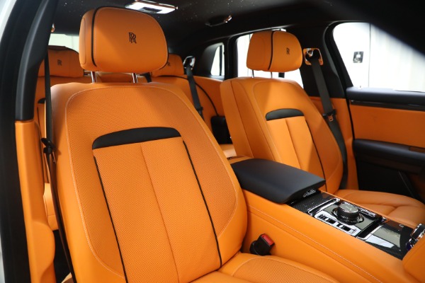 Used 2022 Rolls-Royce Ghost Black Badge for sale $394,900 at Rolls-Royce Motor Cars Greenwich in Greenwich CT 06830 23
