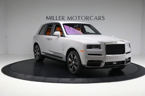 Used 2022 Rolls-Royce Cullinan for sale $355,900 at Rolls-Royce Motor Cars Greenwich in Greenwich CT 06830 17