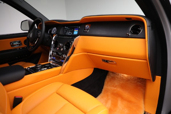 Used 2022 Rolls-Royce Cullinan for sale Sold at Rolls-Royce Motor Cars Greenwich in Greenwich CT 06830 27