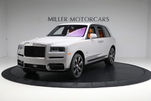 New 2022 Rolls-Royce Cullinan for sale Call for price at Rolls-Royce Motor Cars Greenwich in Greenwich CT 06830 6