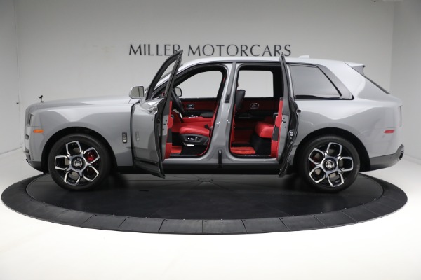New 2022 Rolls-Royce Cullinan Black Badge for sale Sold at Rolls-Royce Motor Cars Greenwich in Greenwich CT 06830 14