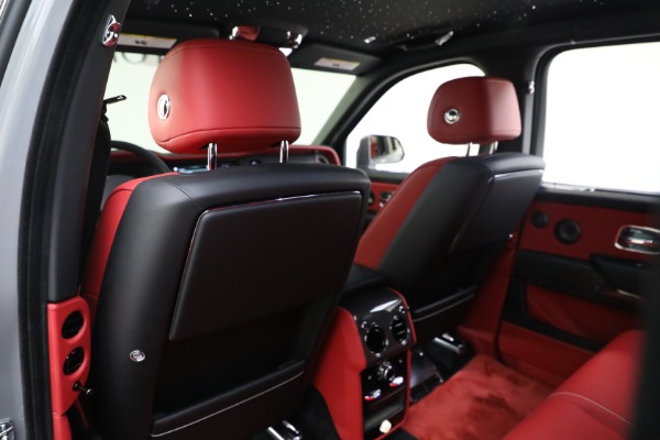 New 2022 Rolls-Royce Cullinan Black Badge for sale Sold at Rolls-Royce Motor Cars Greenwich in Greenwich CT 06830 19