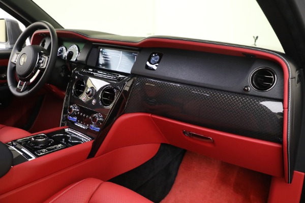 Used 2022 Rolls-Royce Black Badge Cullinan for sale Sold at Rolls-Royce Motor Cars Greenwich in Greenwich CT 06830 24