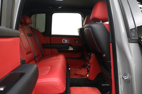 New 2022 Rolls-Royce Cullinan Black Badge for sale Sold at Rolls-Royce Motor Cars Greenwich in Greenwich CT 06830 28