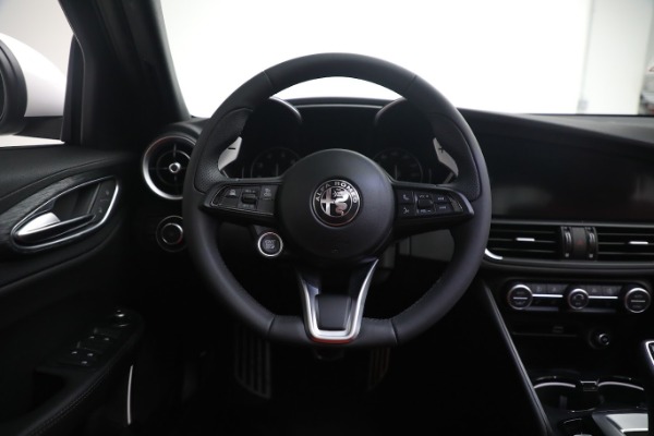 New 2022 Alfa Romeo Giulia Sprint for sale Sold at Rolls-Royce Motor Cars Greenwich in Greenwich CT 06830 16