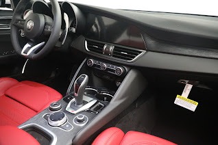 New 2022 Alfa Romeo Giulia Sprint for sale Sold at Rolls-Royce Motor Cars Greenwich in Greenwich CT 06830 21