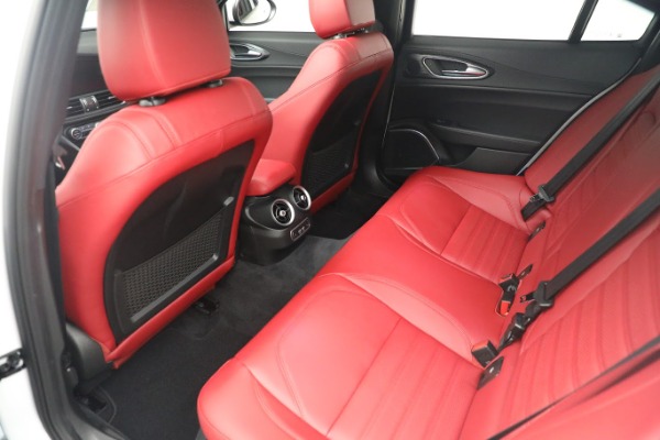 New 2022 Alfa Romeo Giulia Sprint for sale Sold at Rolls-Royce Motor Cars Greenwich in Greenwich CT 06830 23