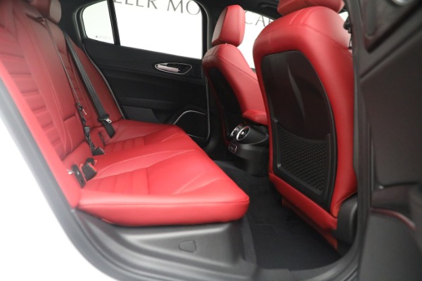 New 2022 Alfa Romeo Giulia Sprint for sale Sold at Rolls-Royce Motor Cars Greenwich in Greenwich CT 06830 25