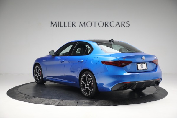 New 2022 Alfa Romeo Giulia Veloce for sale Sold at Rolls-Royce Motor Cars Greenwich in Greenwich CT 06830 5