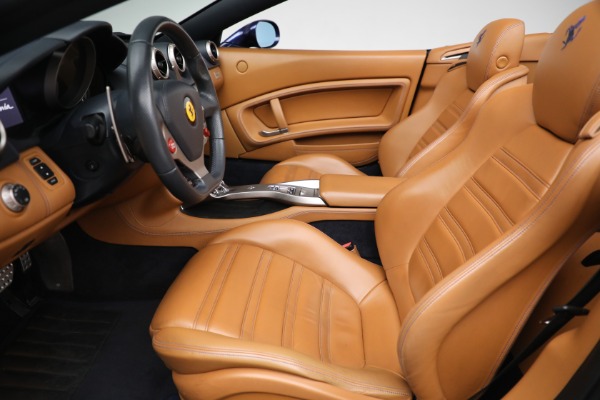 Used 2010 Ferrari California for sale $115,900 at Rolls-Royce Motor Cars Greenwich in Greenwich CT 06830 18