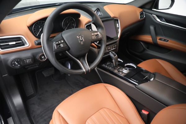 New 2022 Maserati Ghibli Modena Q4 for sale Sold at Rolls-Royce Motor Cars Greenwich in Greenwich CT 06830 13