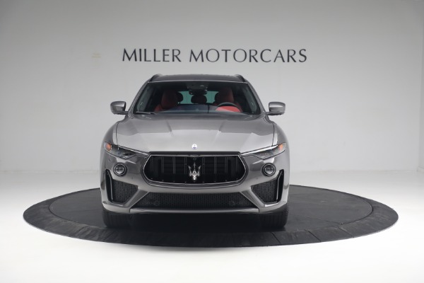 New 2022 Maserati Levante Modena S for sale Sold at Rolls-Royce Motor Cars Greenwich in Greenwich CT 06830 11