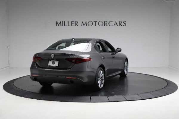 Used 2023 Alfa Romeo Giulia Sprint for sale $41,900 at Rolls-Royce Motor Cars Greenwich in Greenwich CT 06830 15